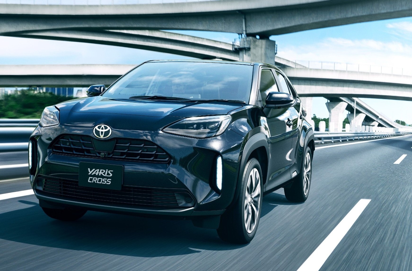 ヤリスクロス投稿記事